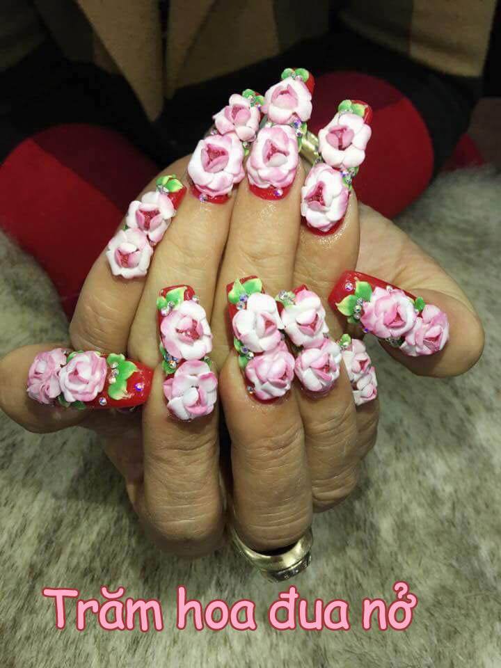 Đây là bộ móng với chủ đề