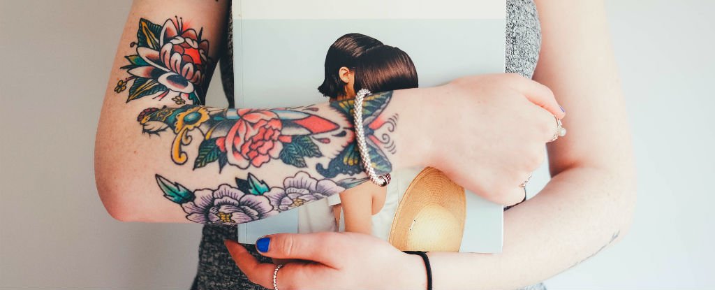 Chúng ta trút bỏ 1 triệu tế bào da mỗi ngày nhưng sao hình xăm vẫn tồn tại mãi?